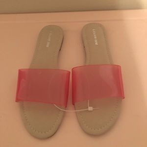 NWOT Gianni Bini Sandals